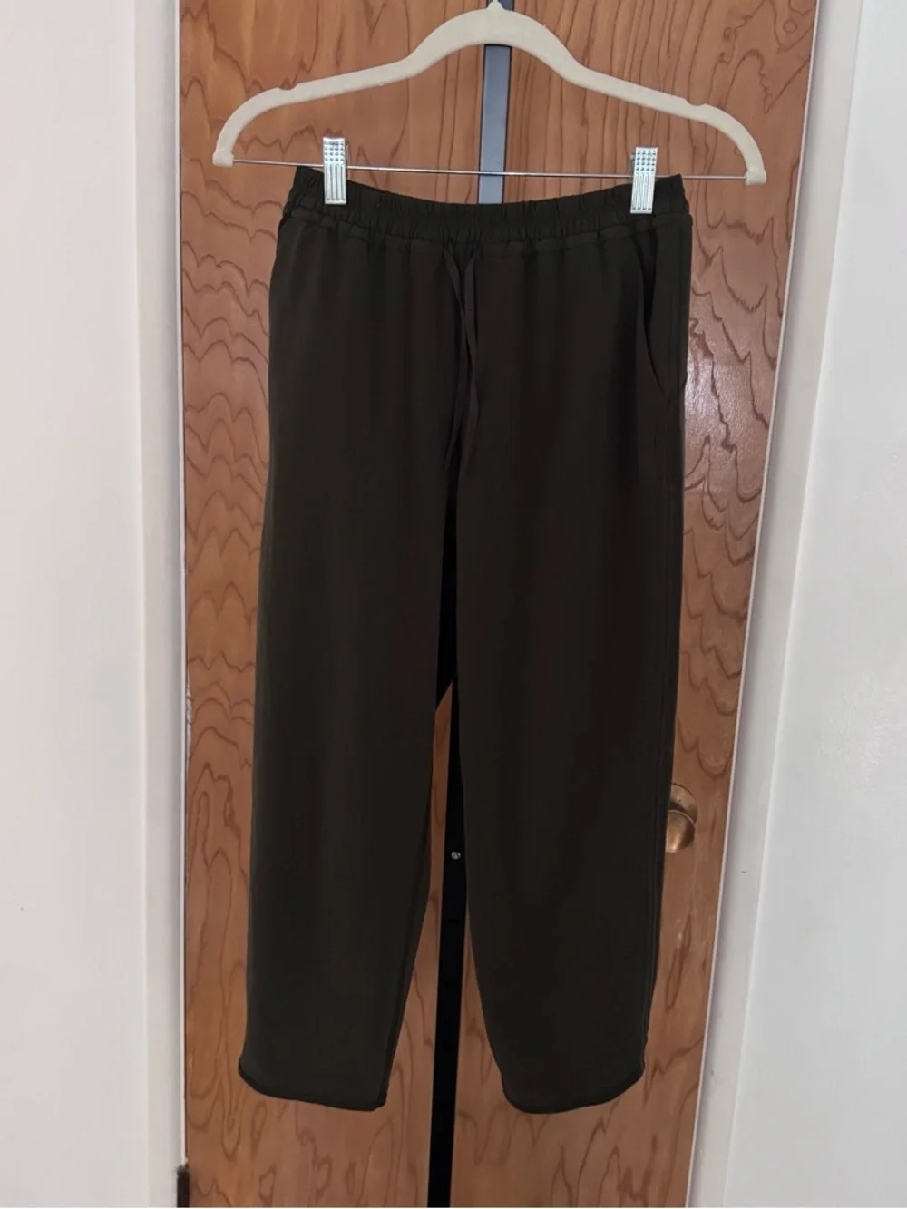 Lululemon Final Play Olive green Cropped Drawstring Utility Pants - Women 4